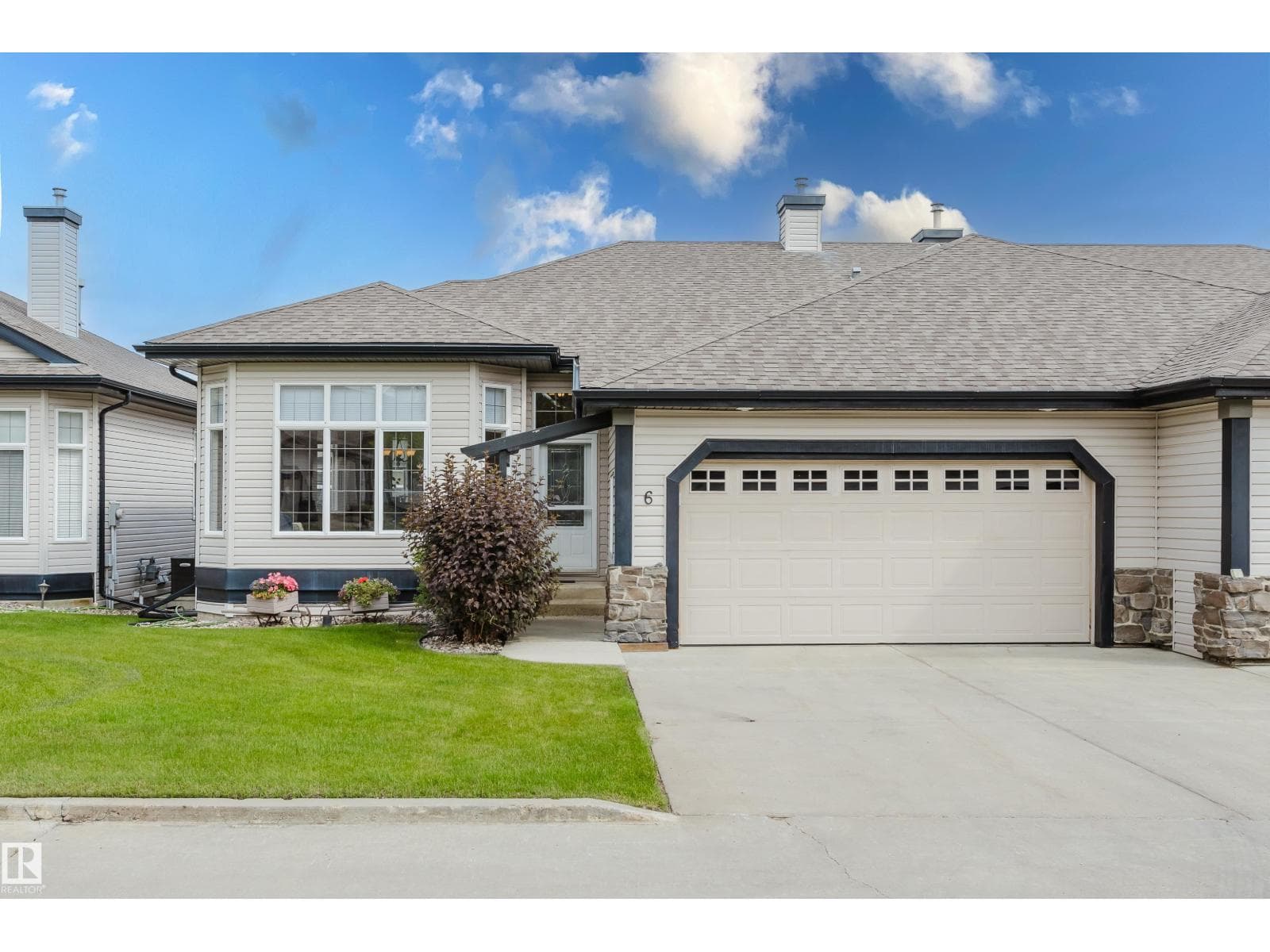 #6 12504 15 AV SW