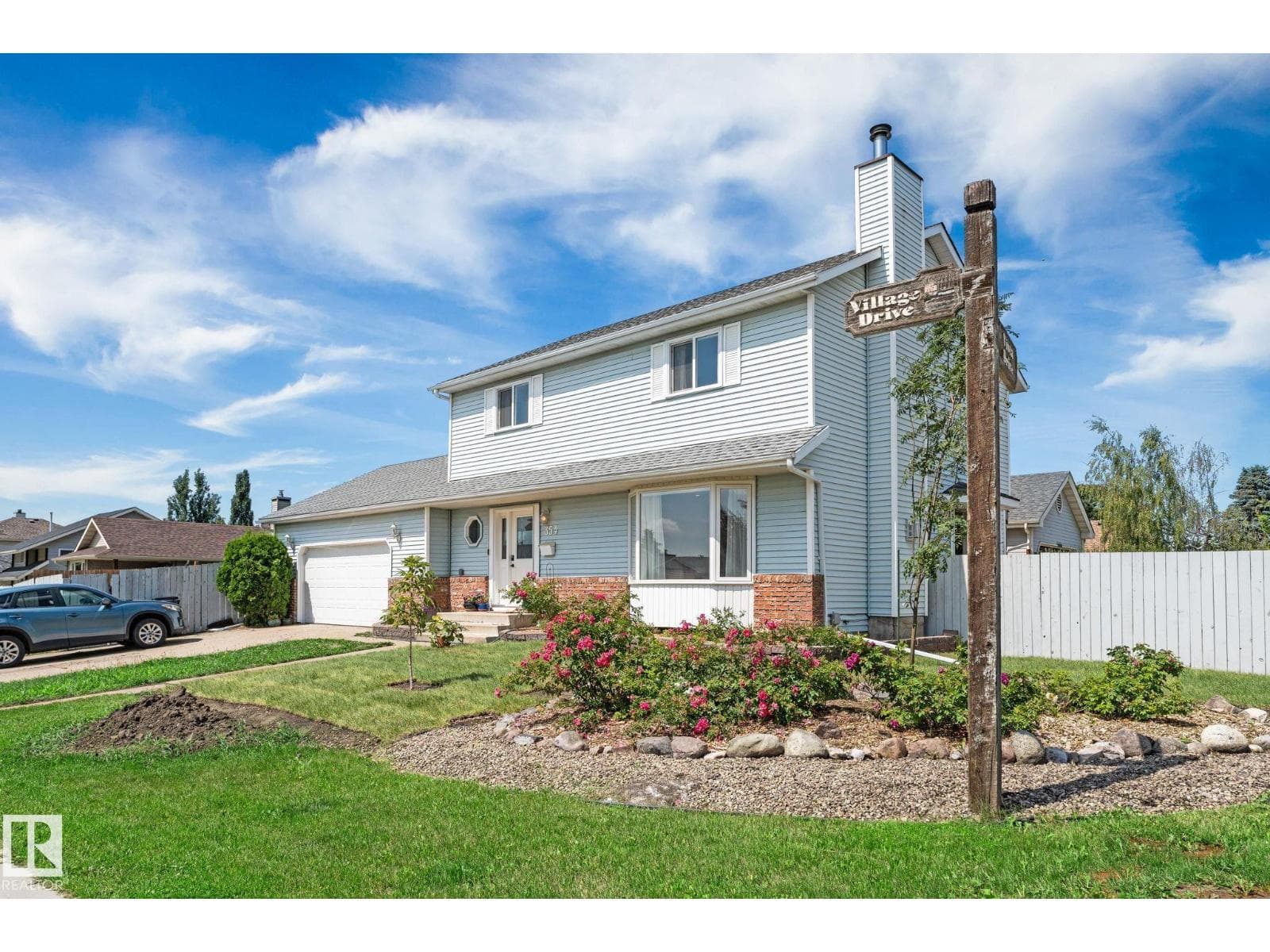 354 VILLAGE DR