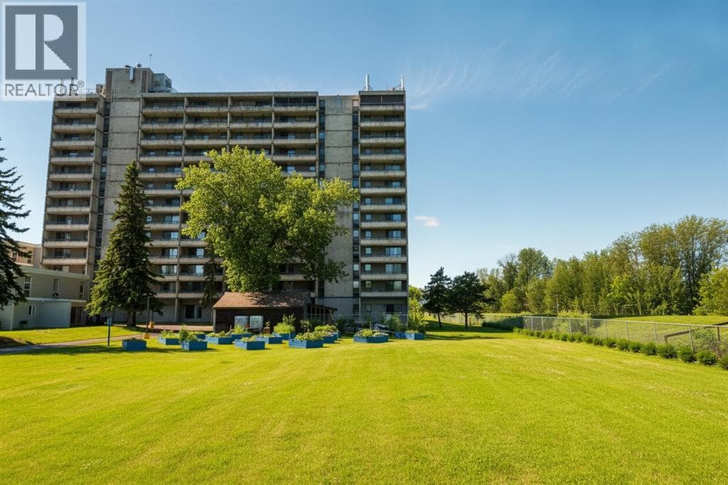 711, 13221 MacDonald Drive