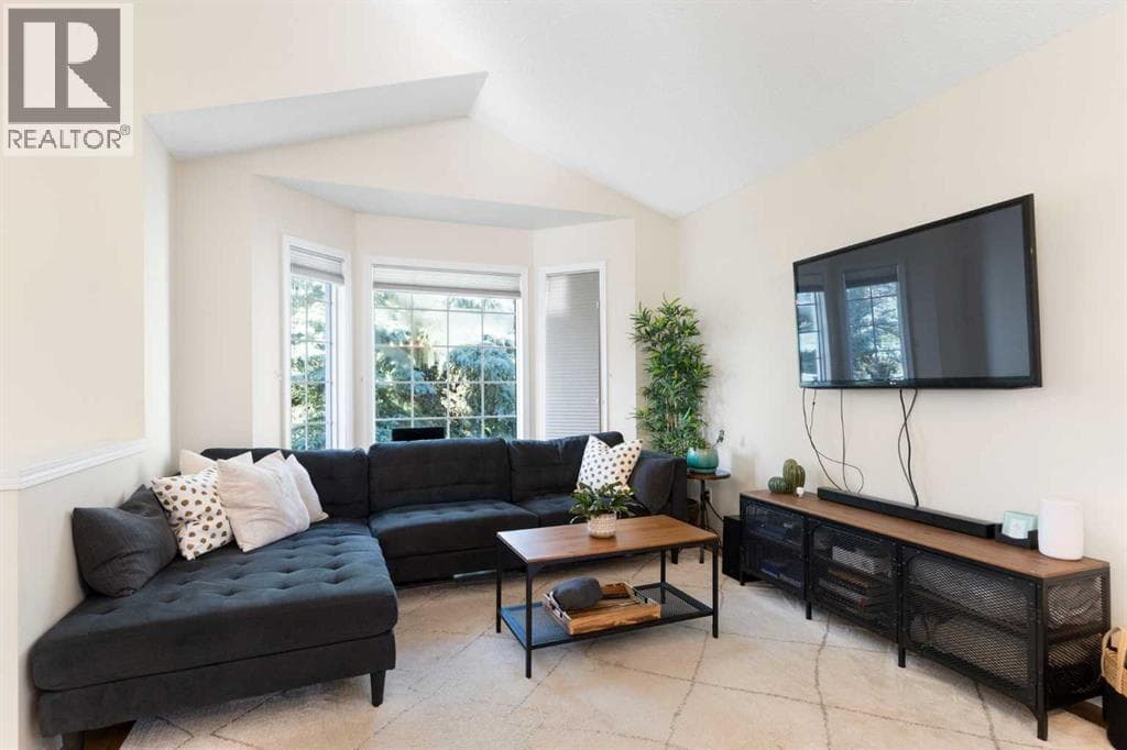 60 River Rock Circle SE — photo 3