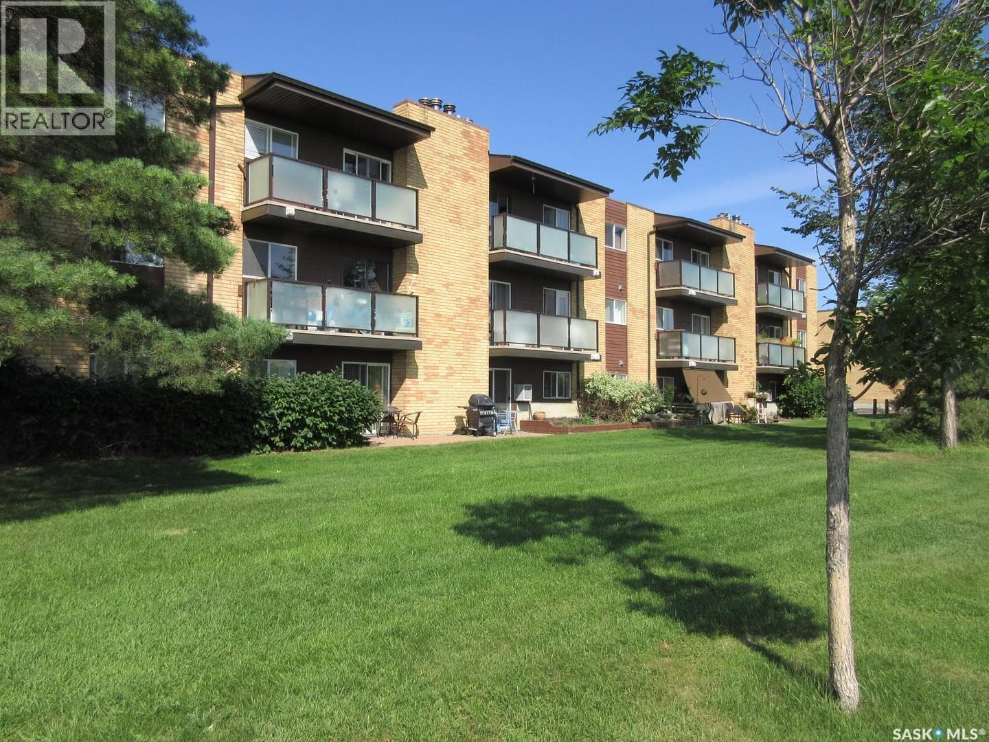 312 423 Tait COURT