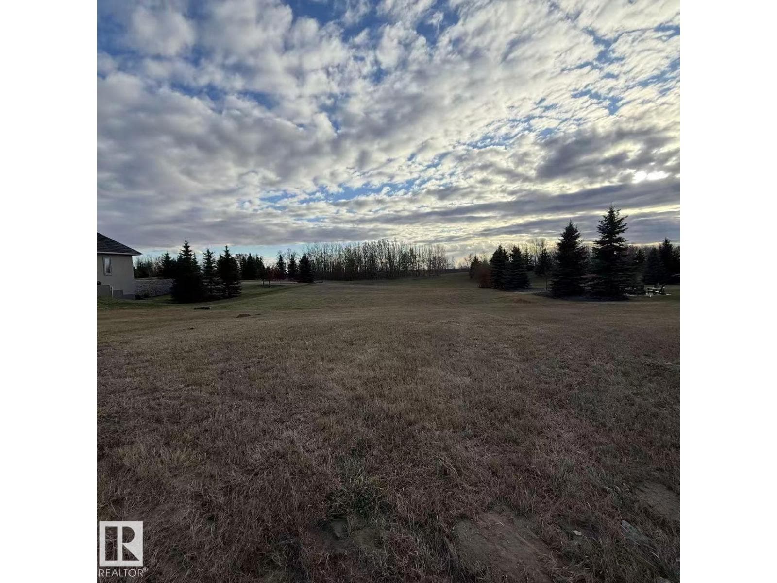 #511A 9 25515 TWP RD — photo 3