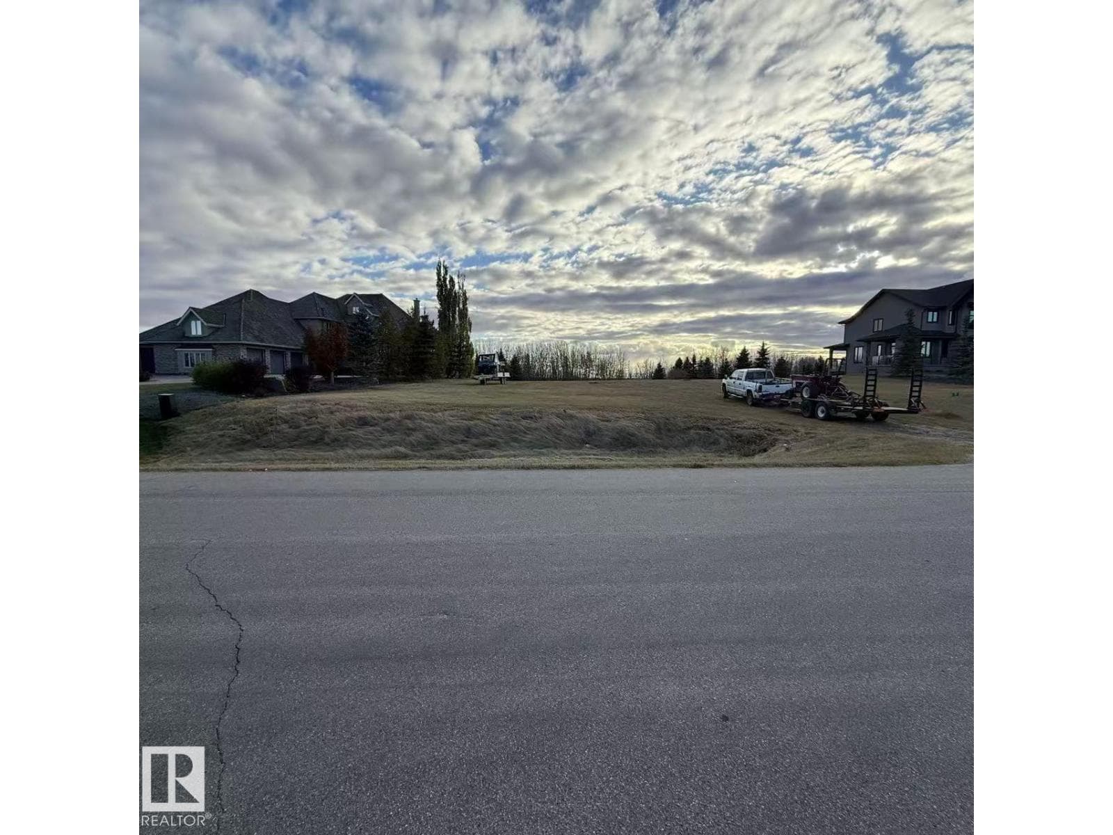 #511A 9 25515 TWP RD — photo 5