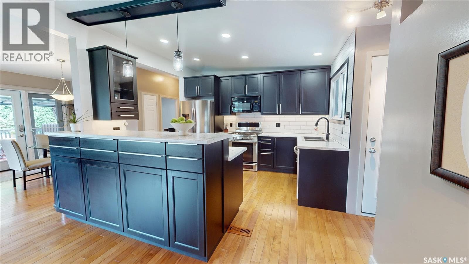 1801 Wilson CRESCENT — photo 3