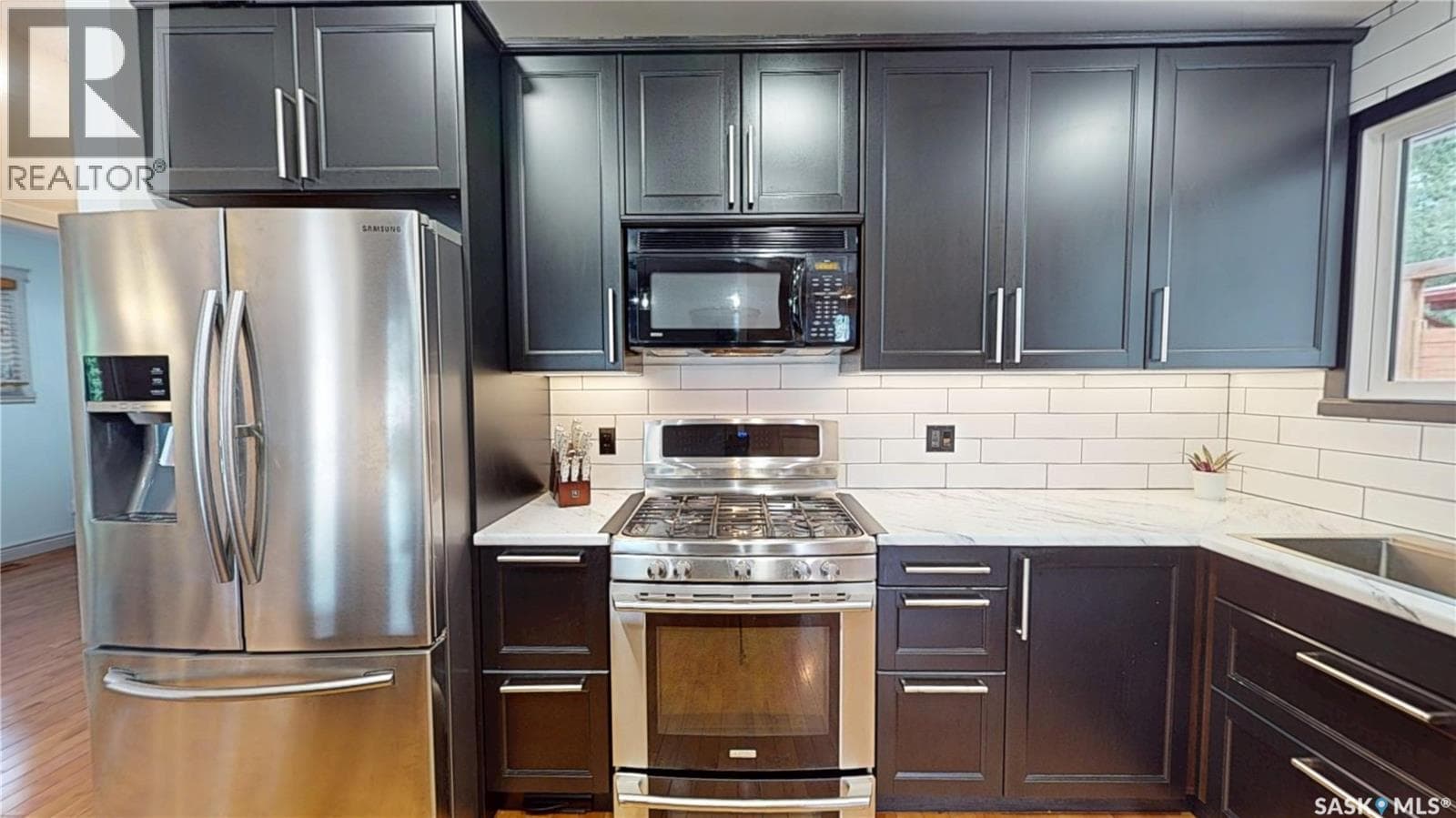 1801 Wilson CRESCENT — photo 5