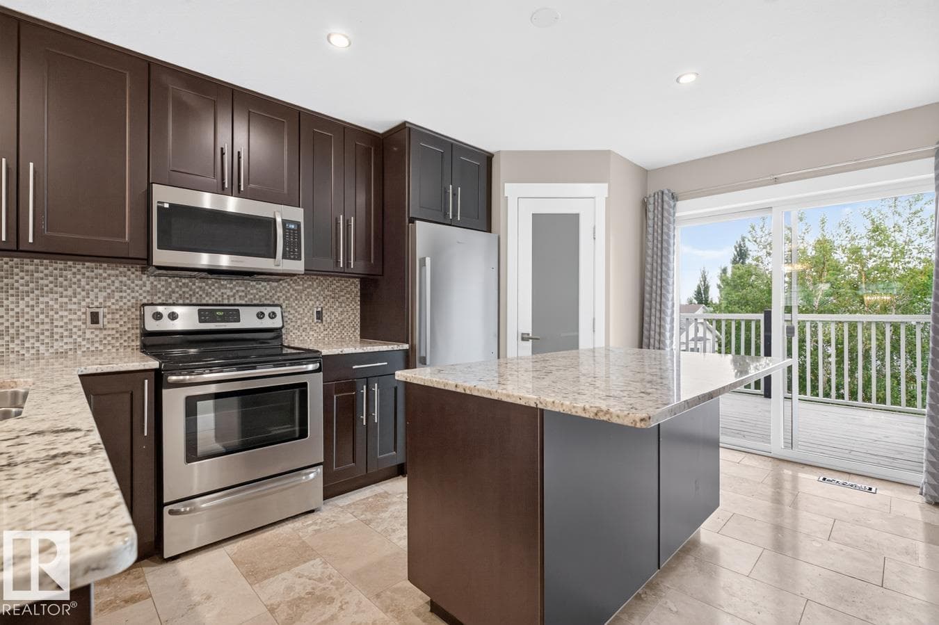 5612 55 ST