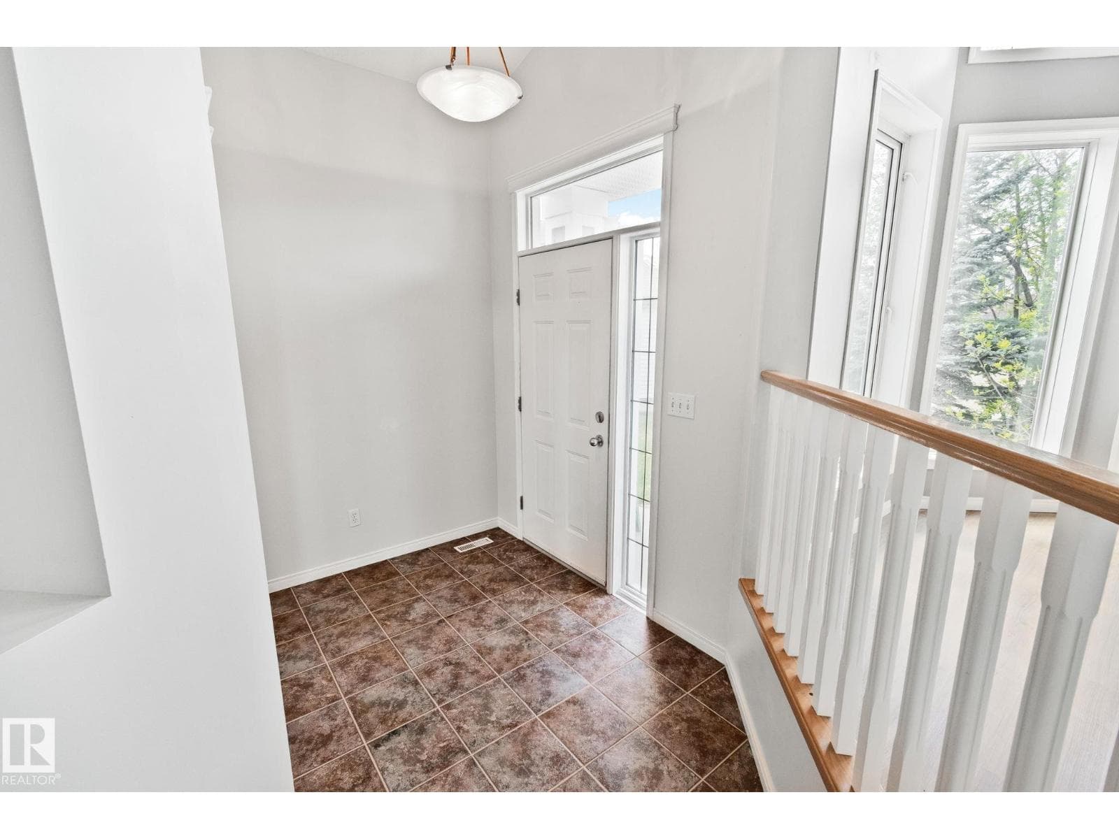 522 HUNTERS WY NW — photo 3