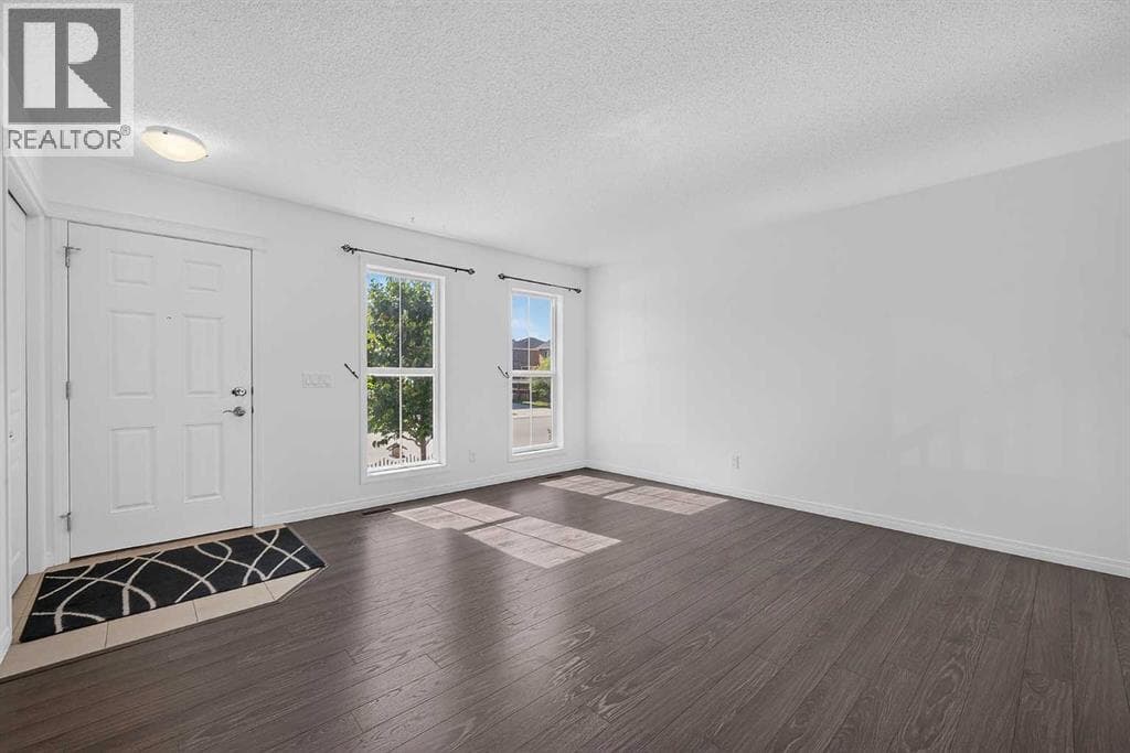 330 Auburn Meadows Boulevard SE — photo 3