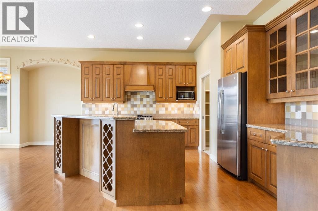 131 Gleneagles Terrace — photo 5