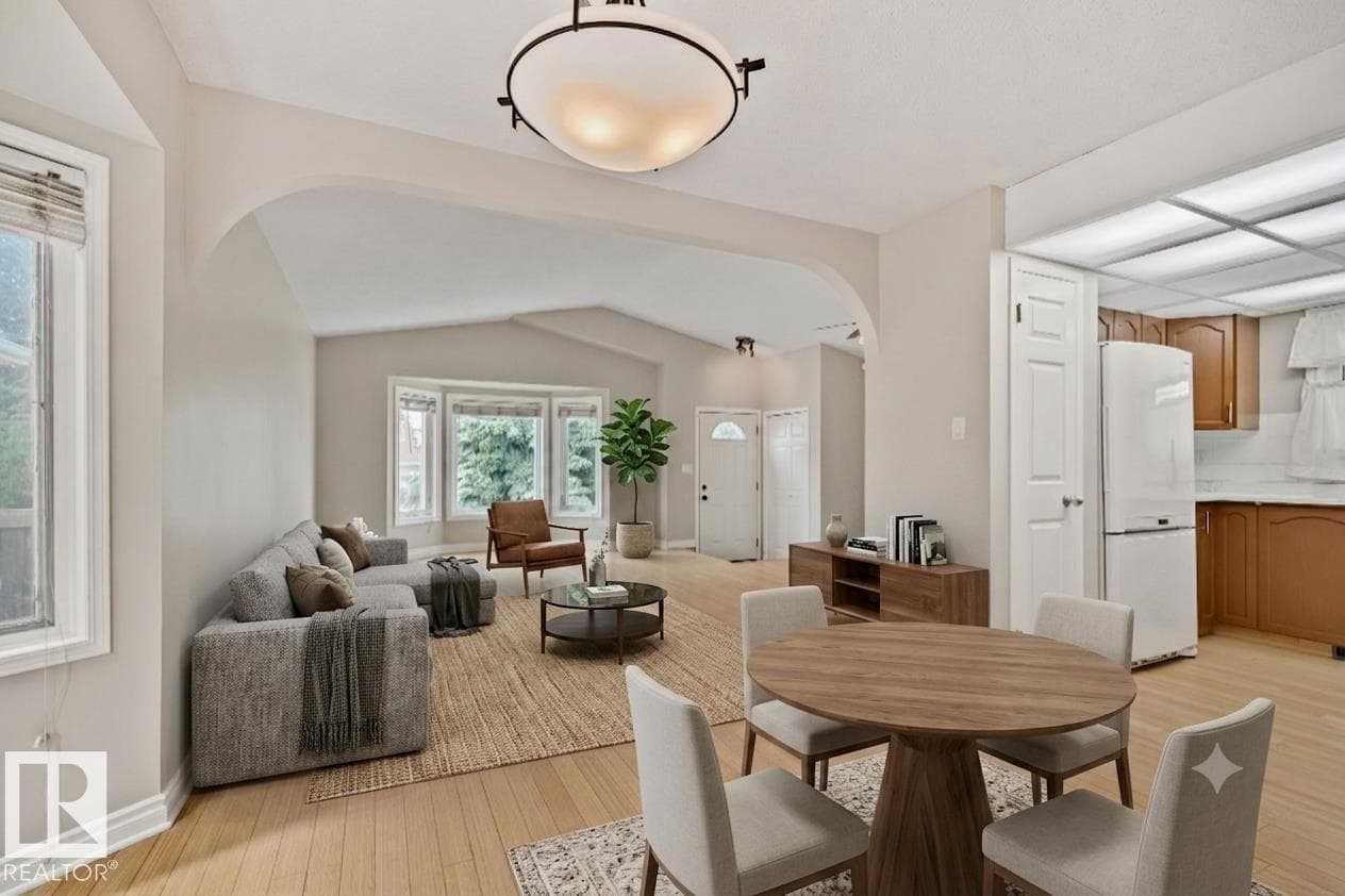2409 47 ST NW — photo 5