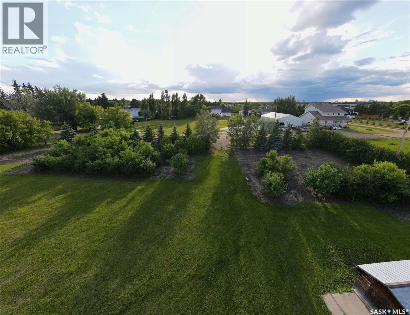 212 Sully AVENUE — photo 5