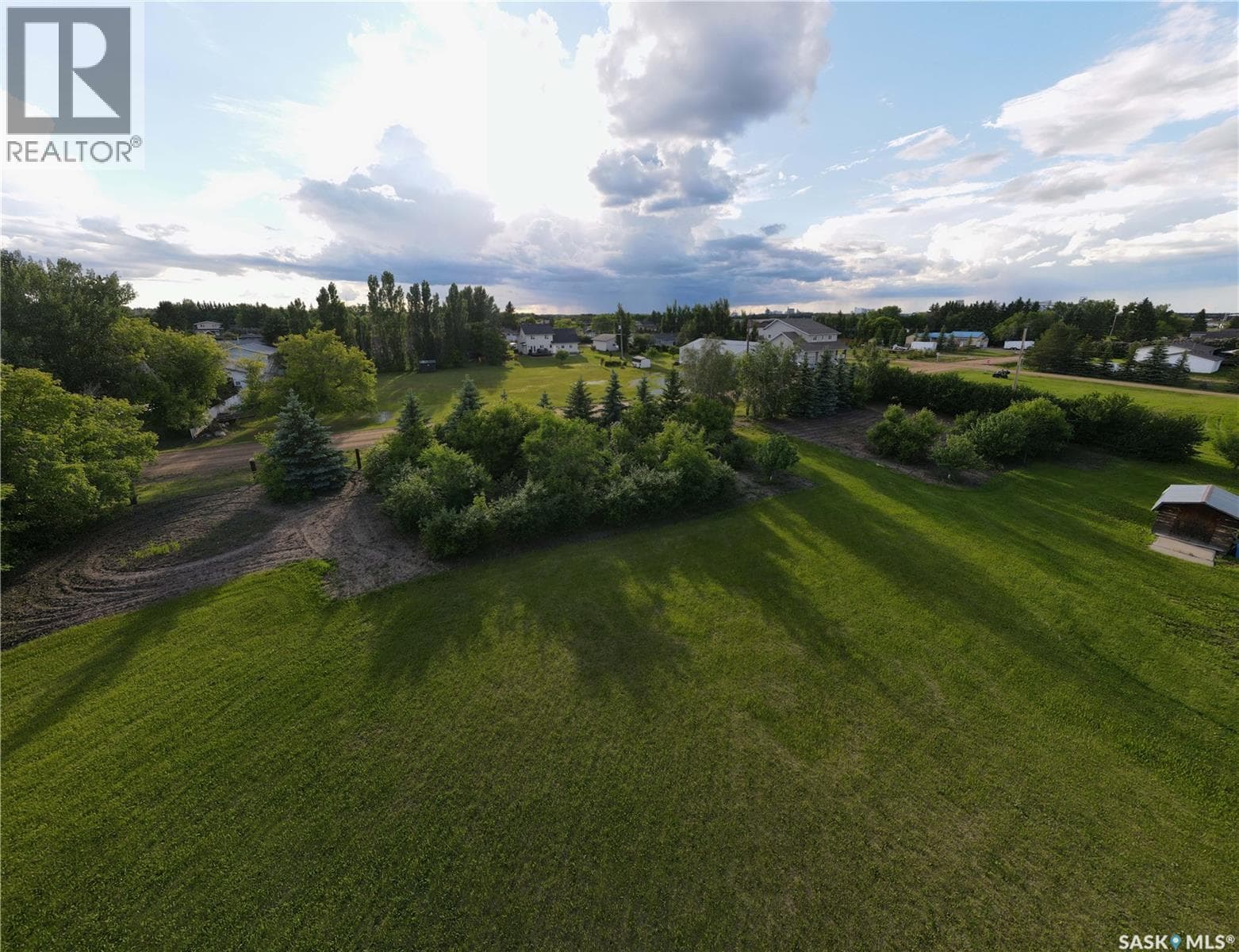 212 Sully AVENUE — photo 4