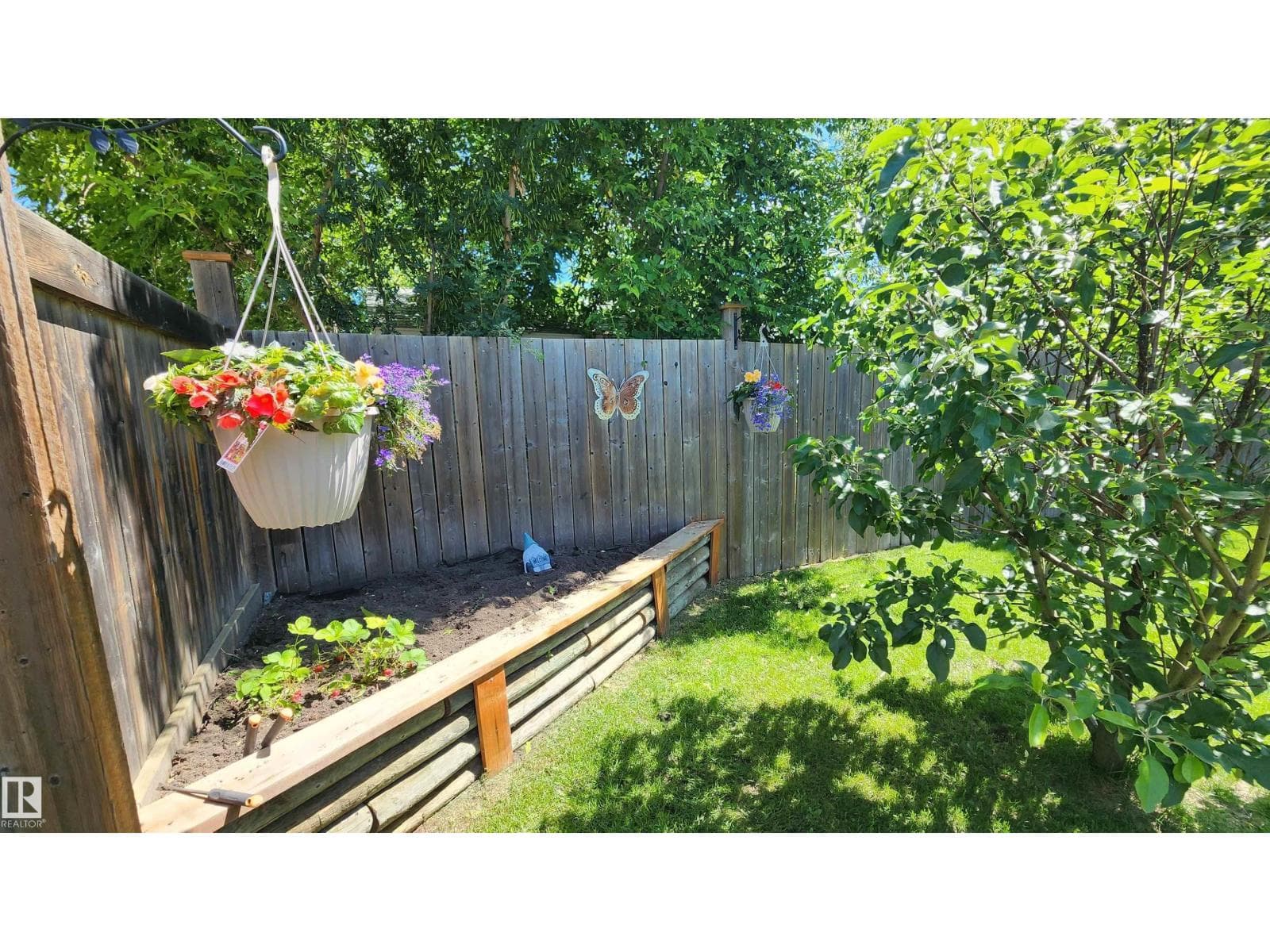 5110 50 AV — photo 2