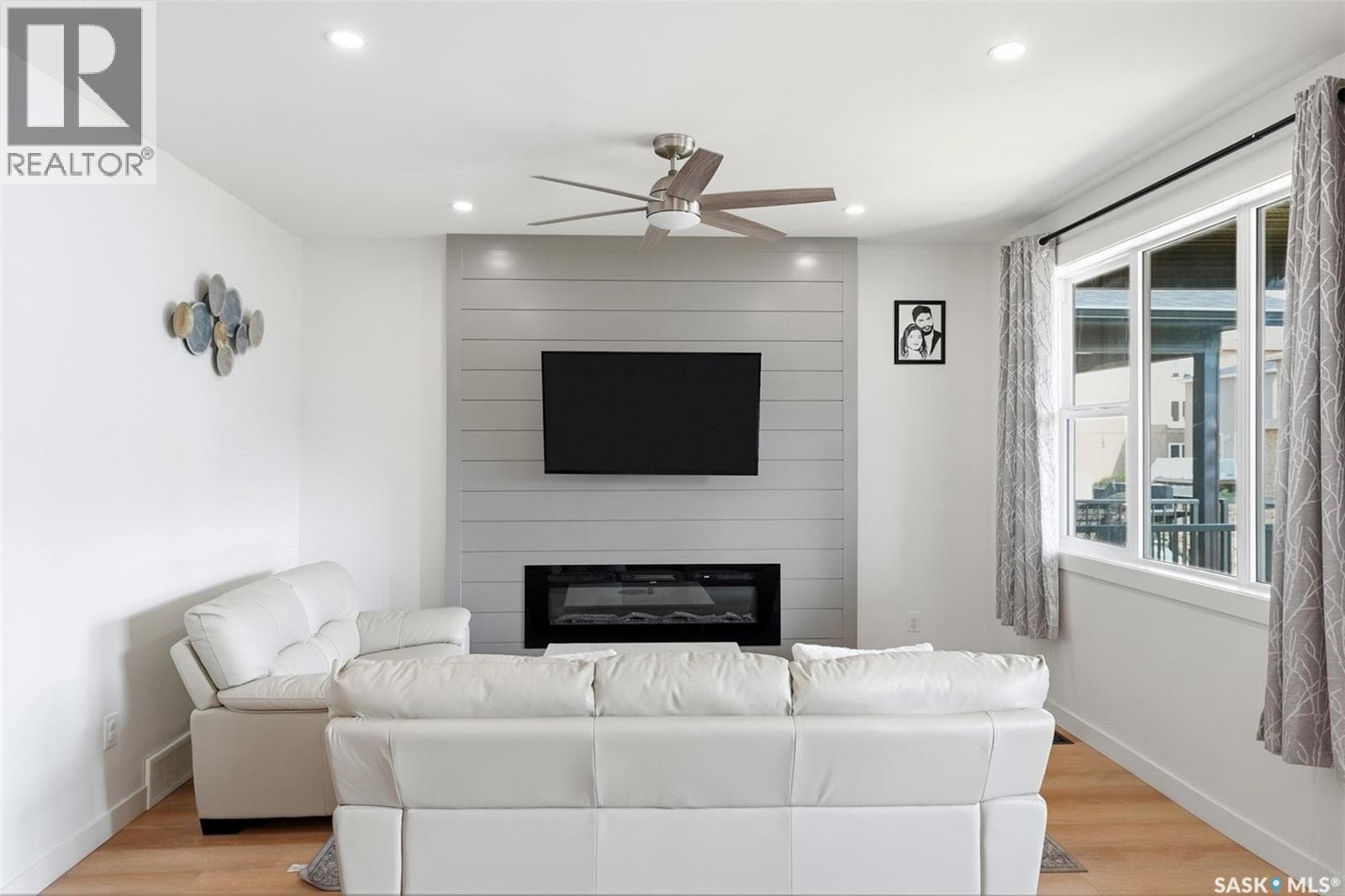 155 Schmeiser LANE — photo 4