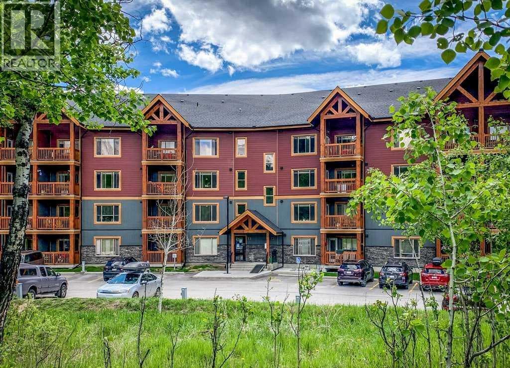 215, 300 Palliser Lane