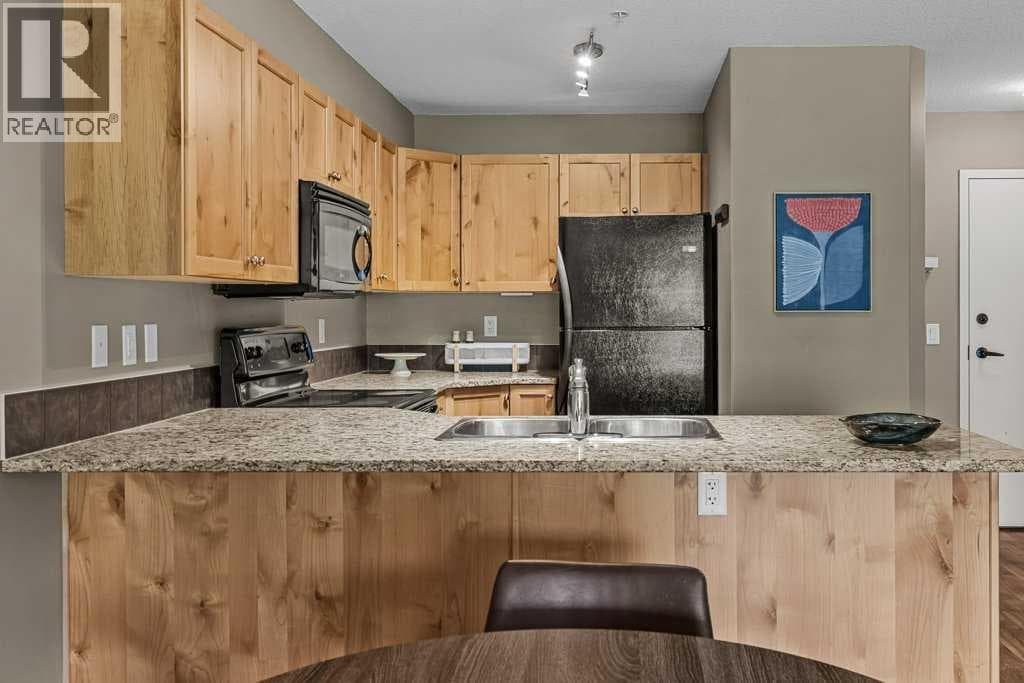 215, 300 Palliser Lane — photo 5
