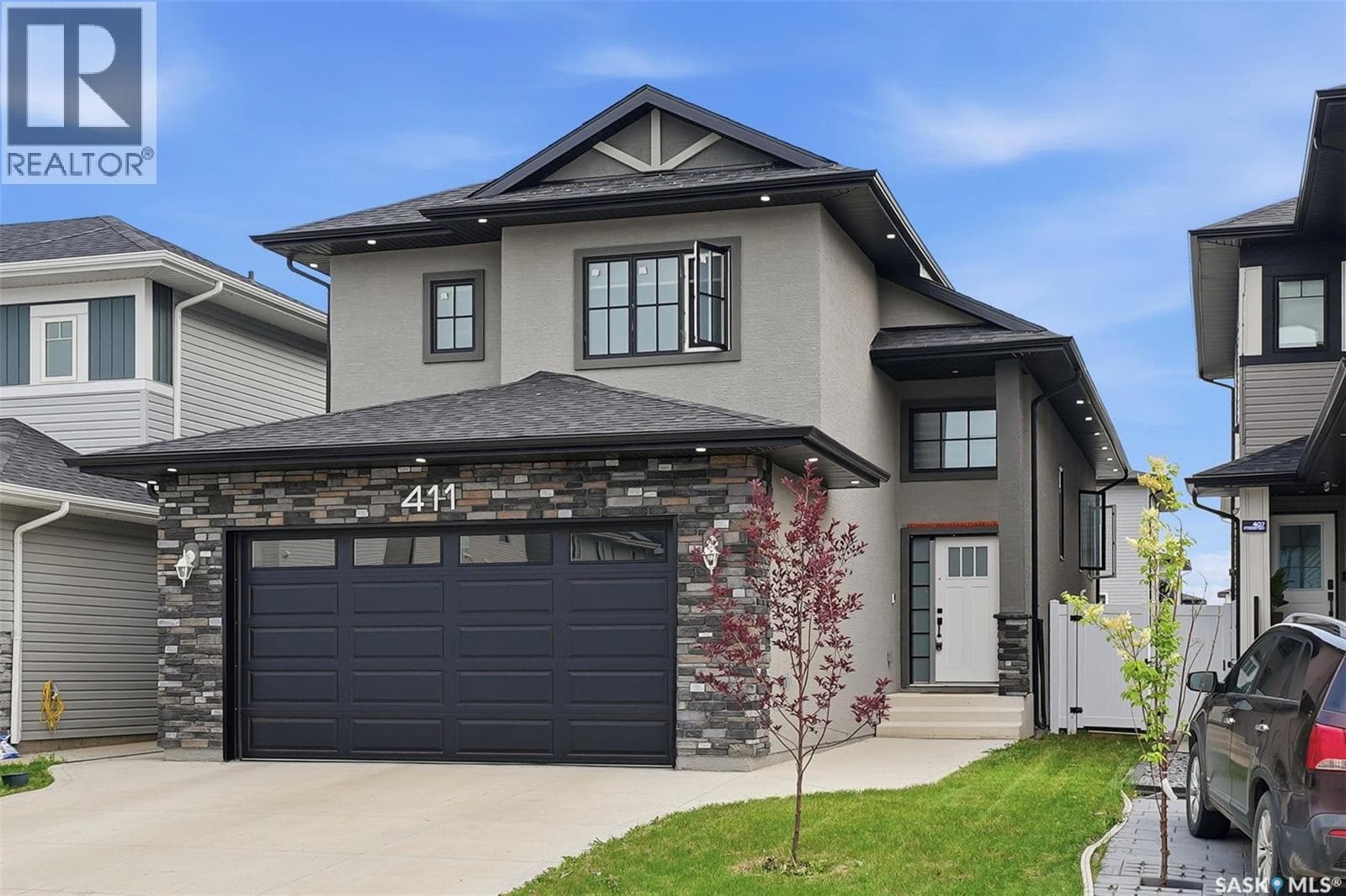 411 Schmeiser BEND — photo 3