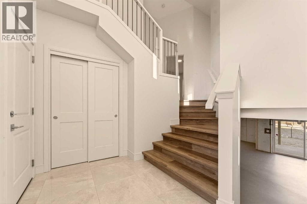 3121 44 Street S — photo 3