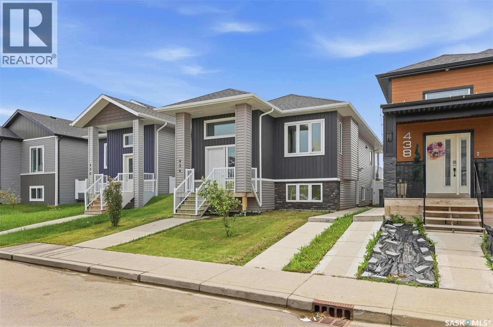 434 McArthur CRESCENT — photo 3