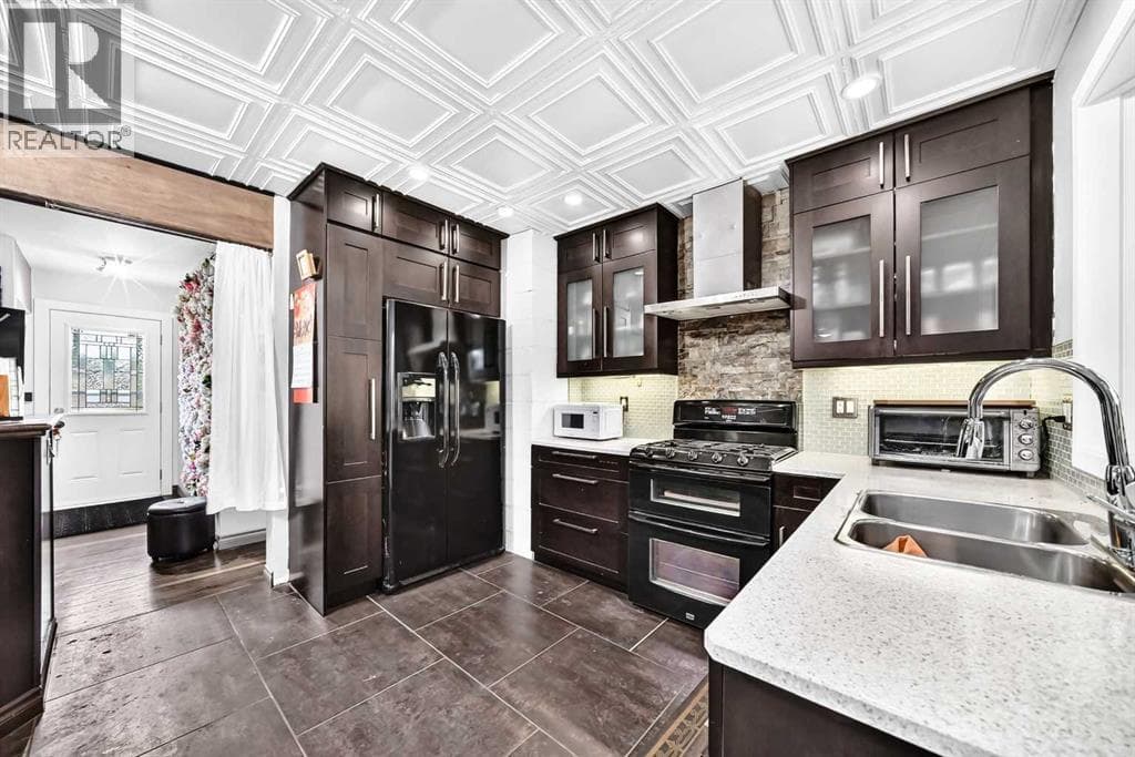 4832 Worcester Drive SW — photo 4