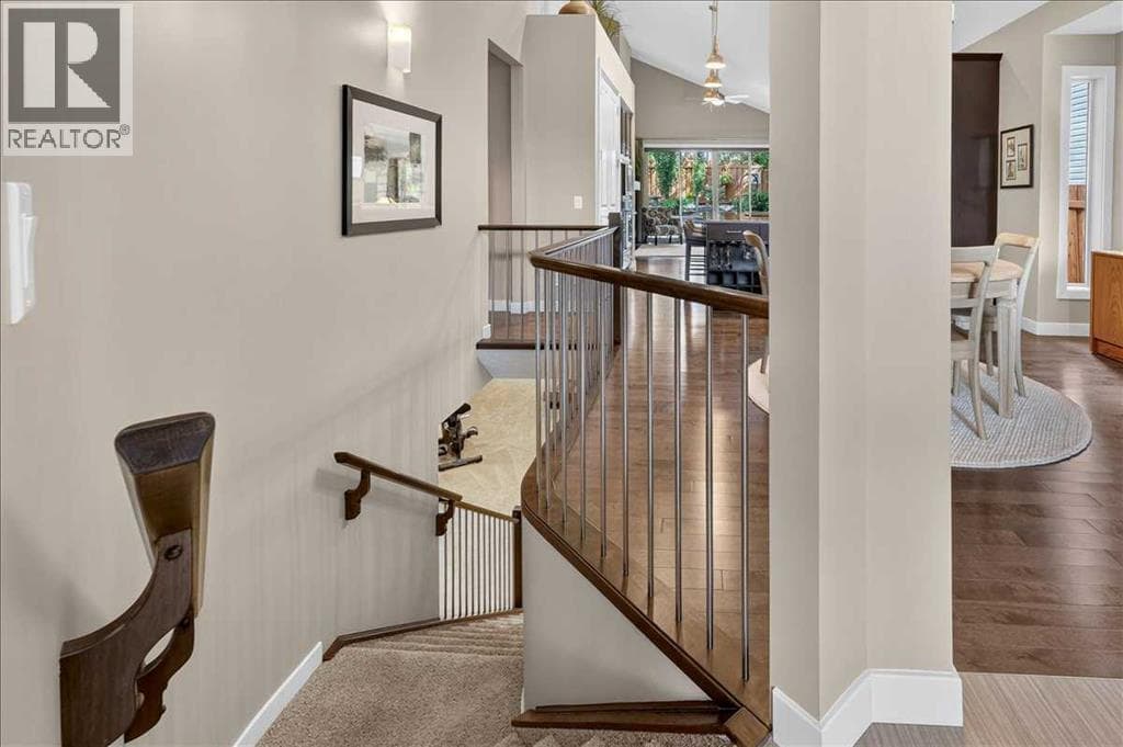 295 Tremblant Way SW — photo 4