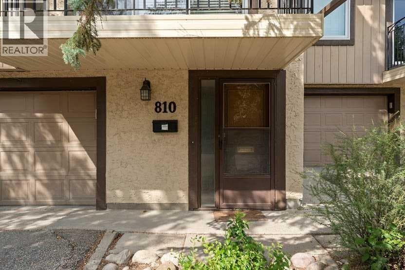 810, 3130 66 Avenue SW — photo 3