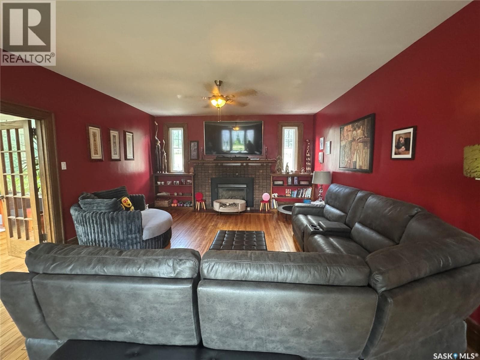 607 BARNETT DRIVE — photo 5