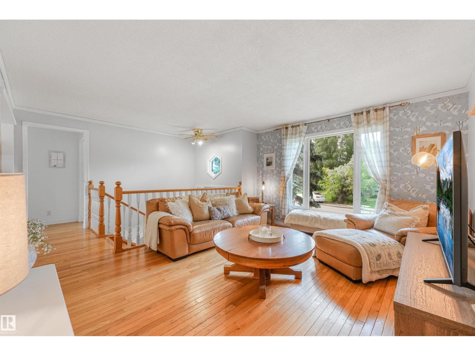 30 GREYSTONE CL — photo 4