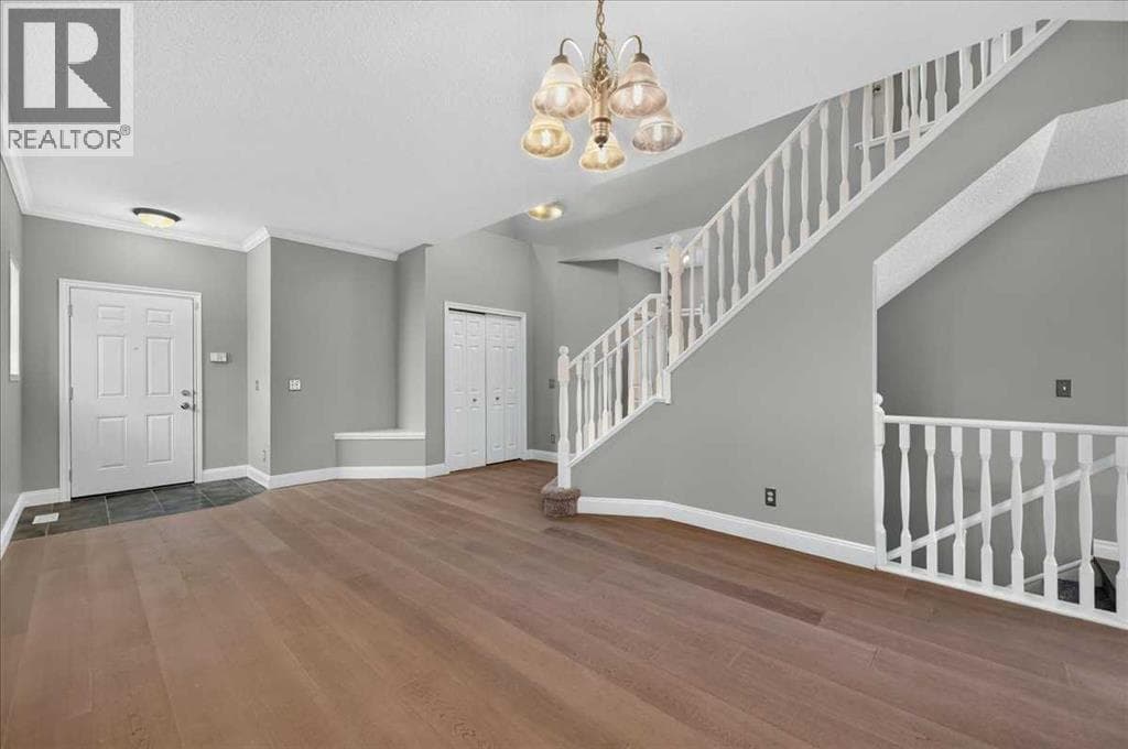 99 Evansbrooke Manor NW — photo 3