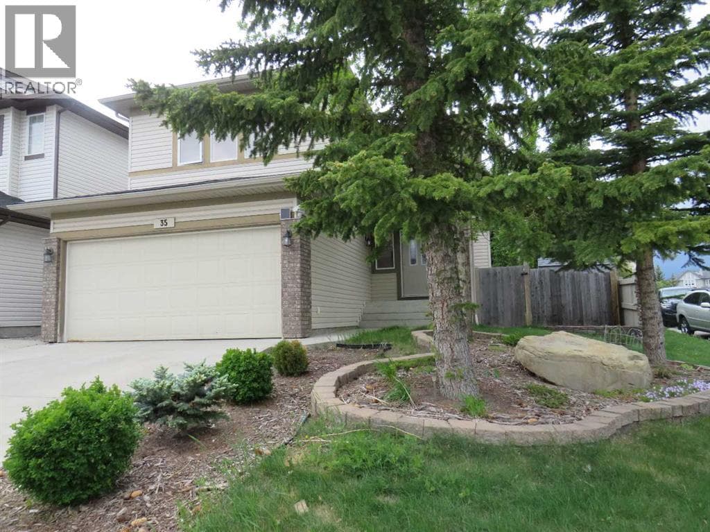 35 Panamount View NW — photo 3