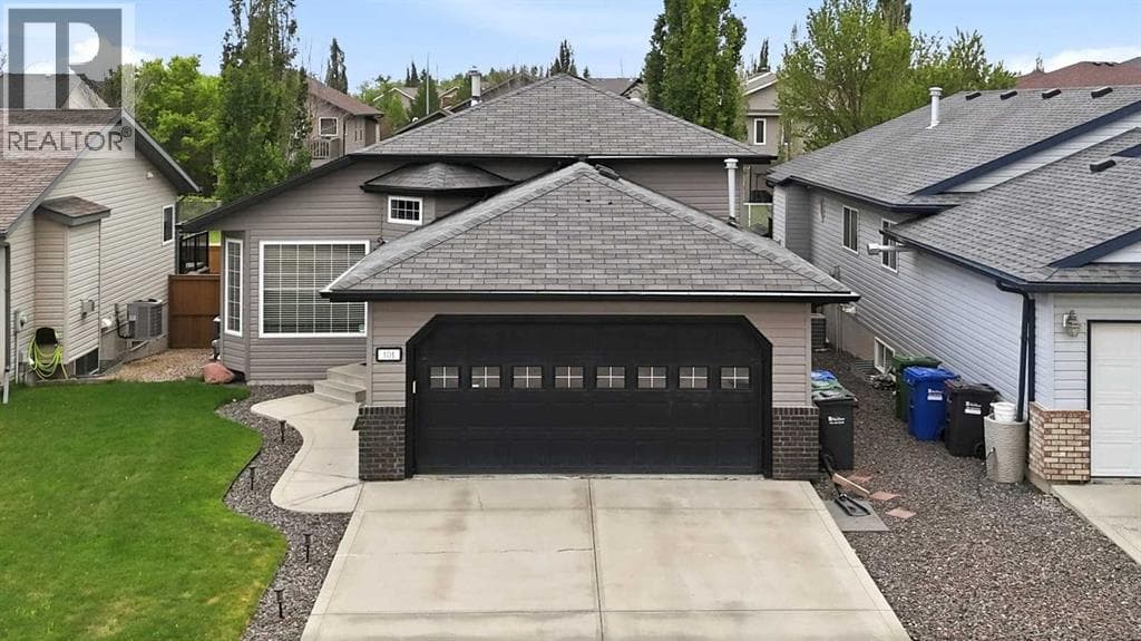 101 Oldring Crescent