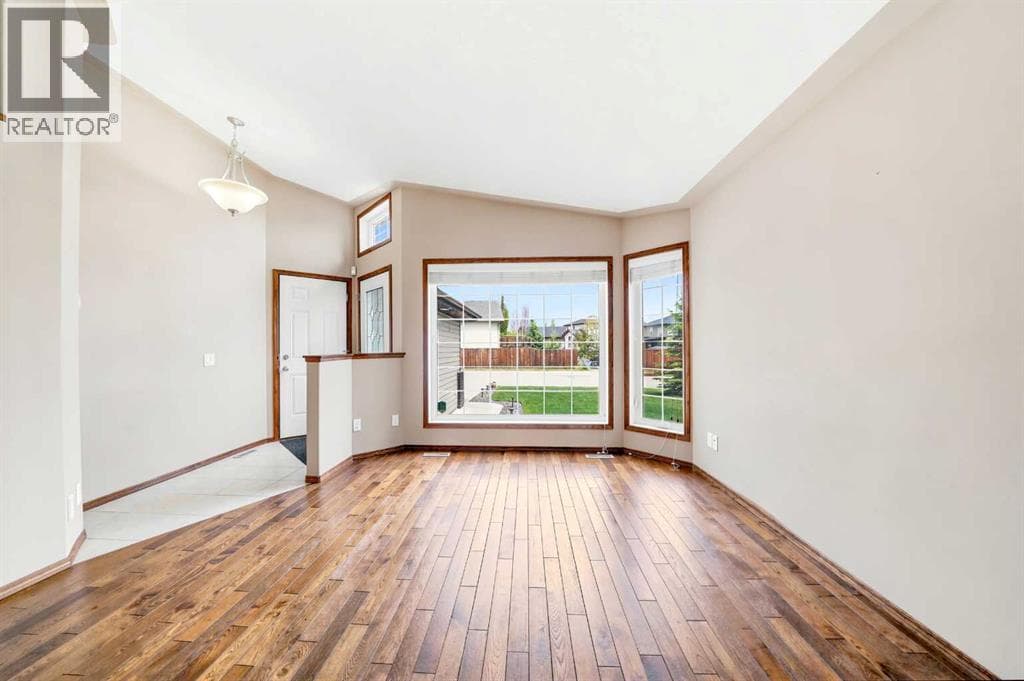 101 Oldring Crescent — photo 5