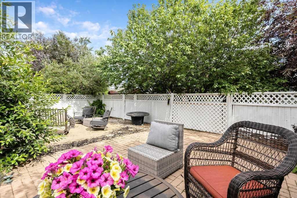 209 Coventry Circle NE — photo 5