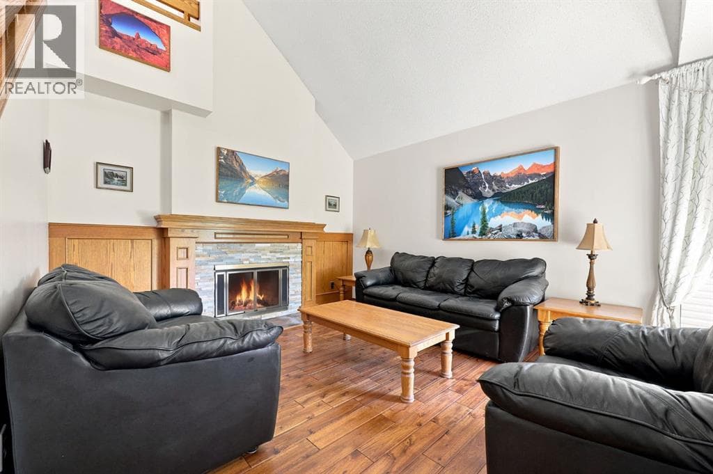 760 Riverbend Drive SE — photo 5