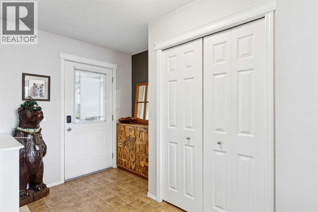 147 Sunset Cove — photo 2