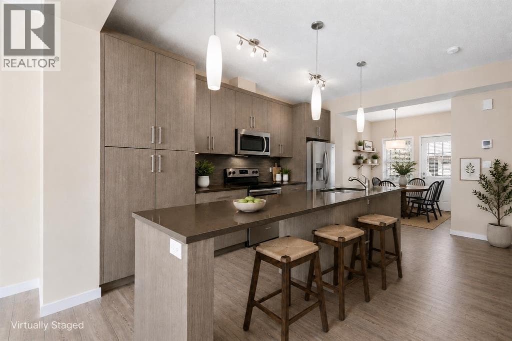 330 Marquis Lane SE — photo 4