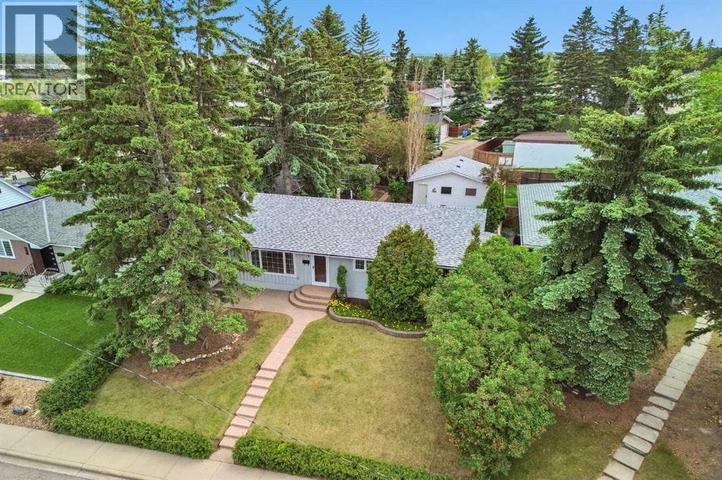 811 Seattle Drive SW