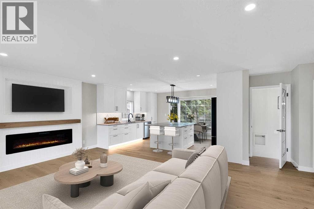 811 Seattle Drive SW — photo 3
