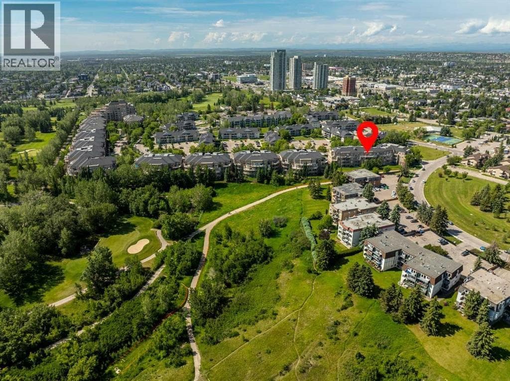 405, 2 Hemlock Crescent SW — photo 3