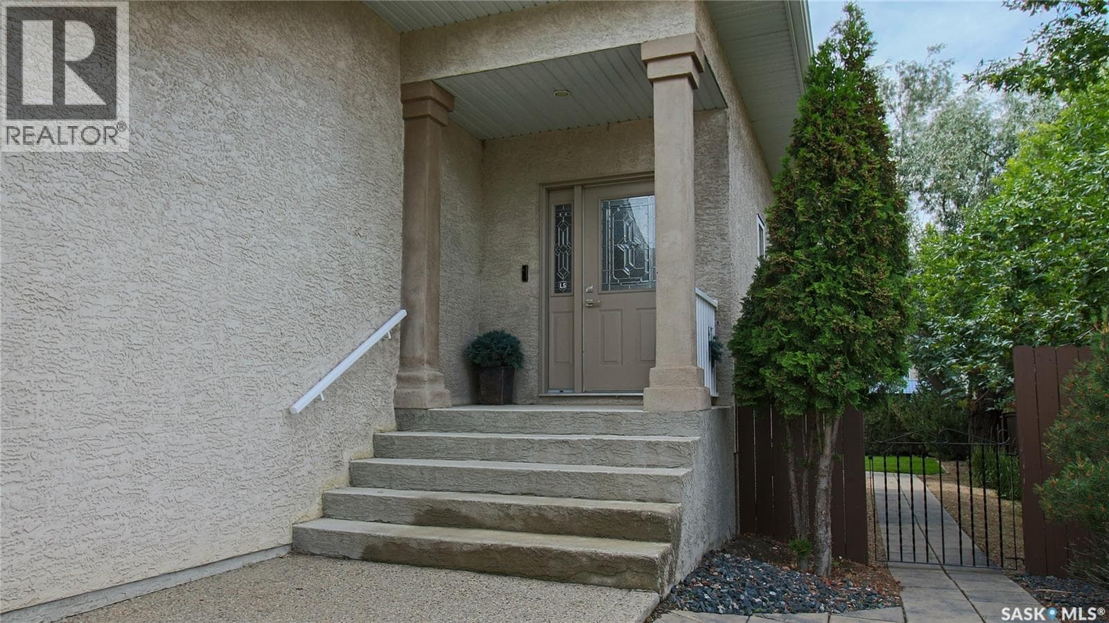 3503 Sandringham ROAD — photo 2