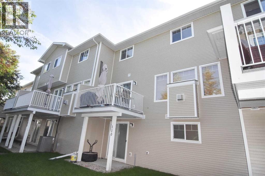 110 Hillview Terrace — photo 2