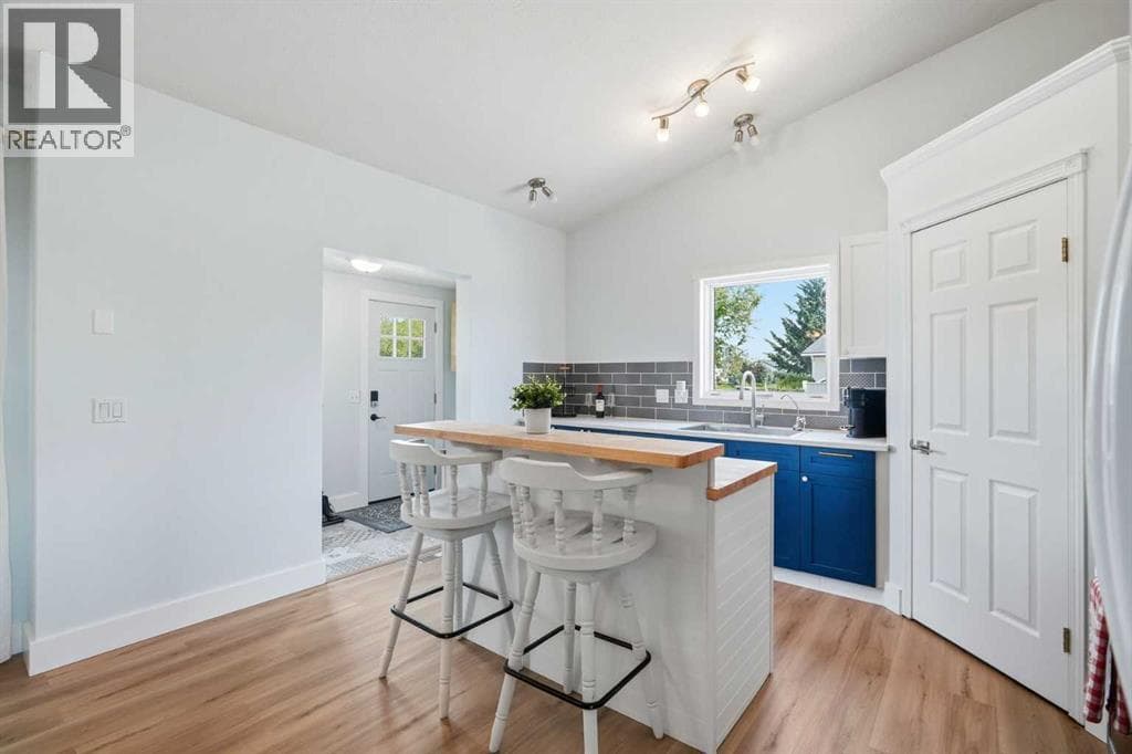 535 Pioneer Drive — photo 4