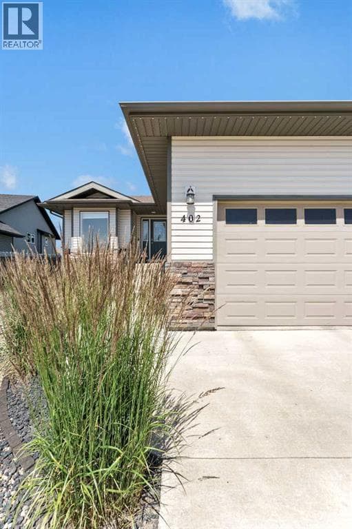 402 Jesmond Place SW — photo 3
