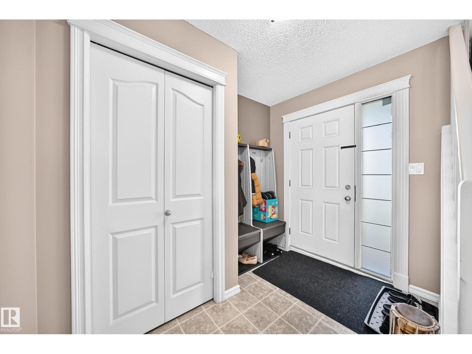 3224 26 ST NW — photo 5
