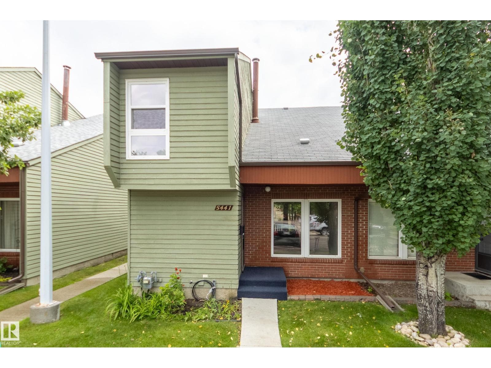 5441 HILL VIEW CR NW — photo 2