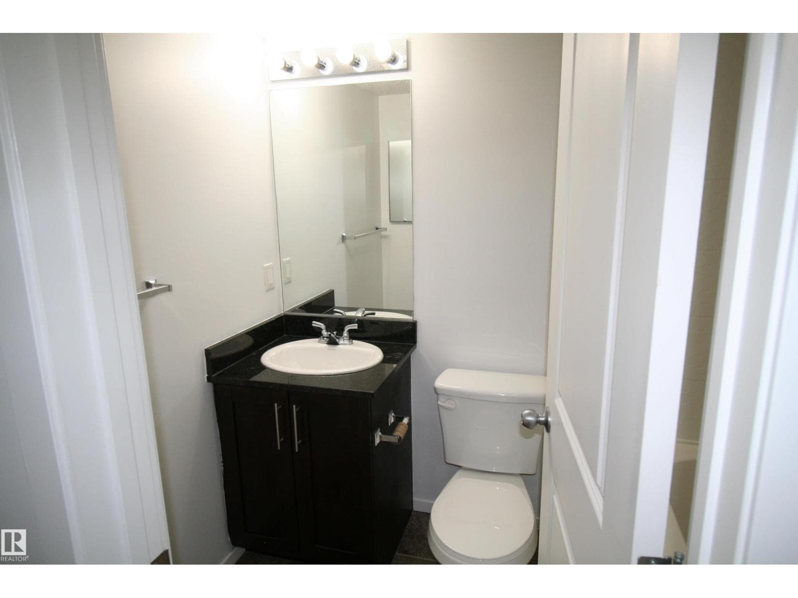 #316 5810 MULLEN PL NW — photo 4