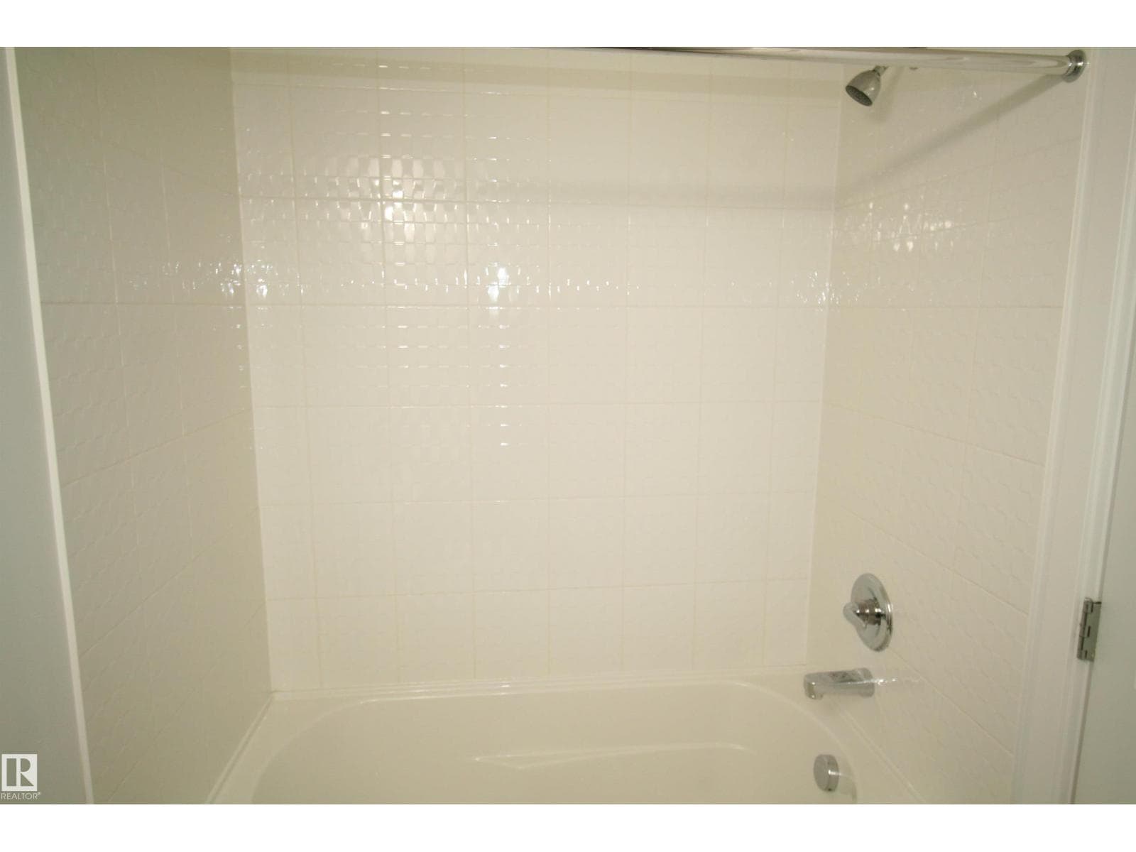#316 5810 MULLEN PL NW — photo 5