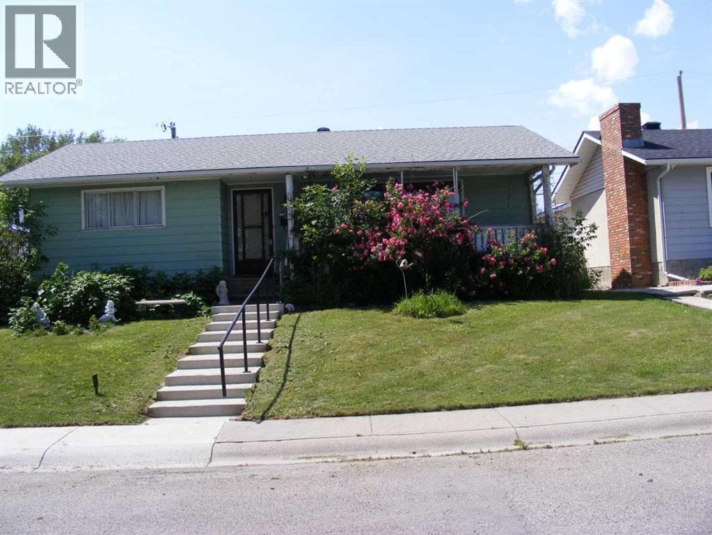 911 Penmeadows Road SE