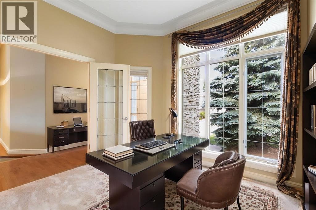 131 Gleneagles Terrace — photo 5