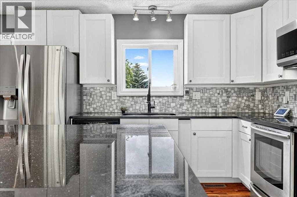 81 Ashwood Road SE — photo 5